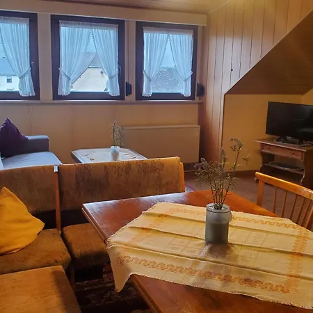 Apartment Gaestehaus Ebert Neukirch